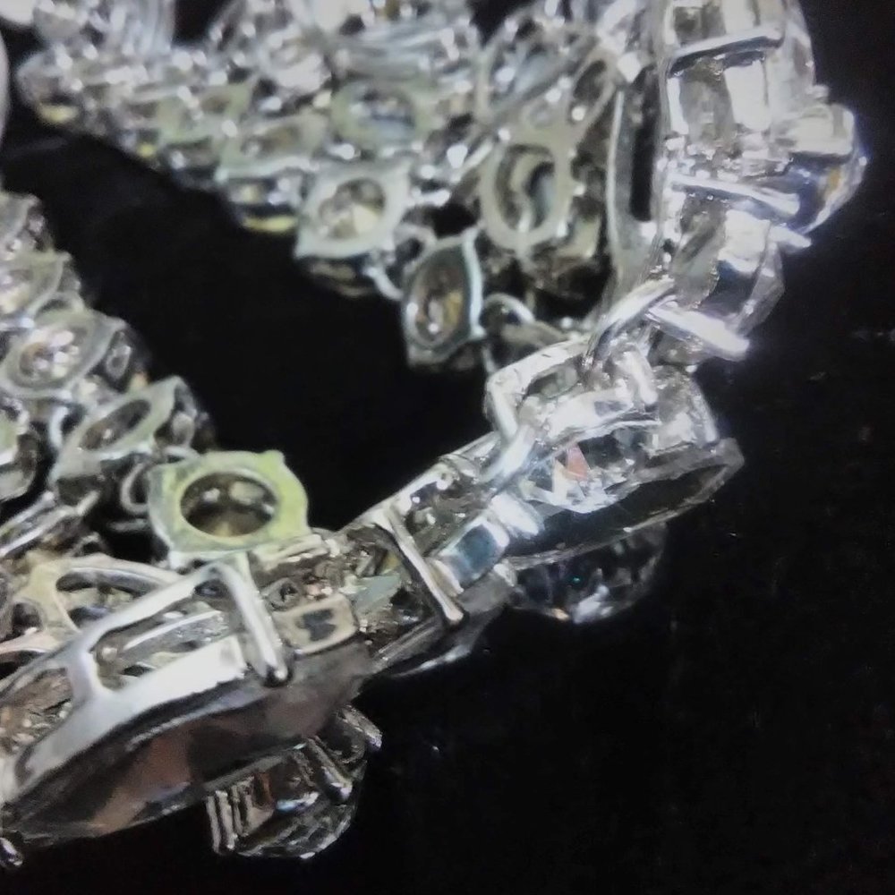 Crystal Rhinestone ,choker nickles - Picture 4 of 4